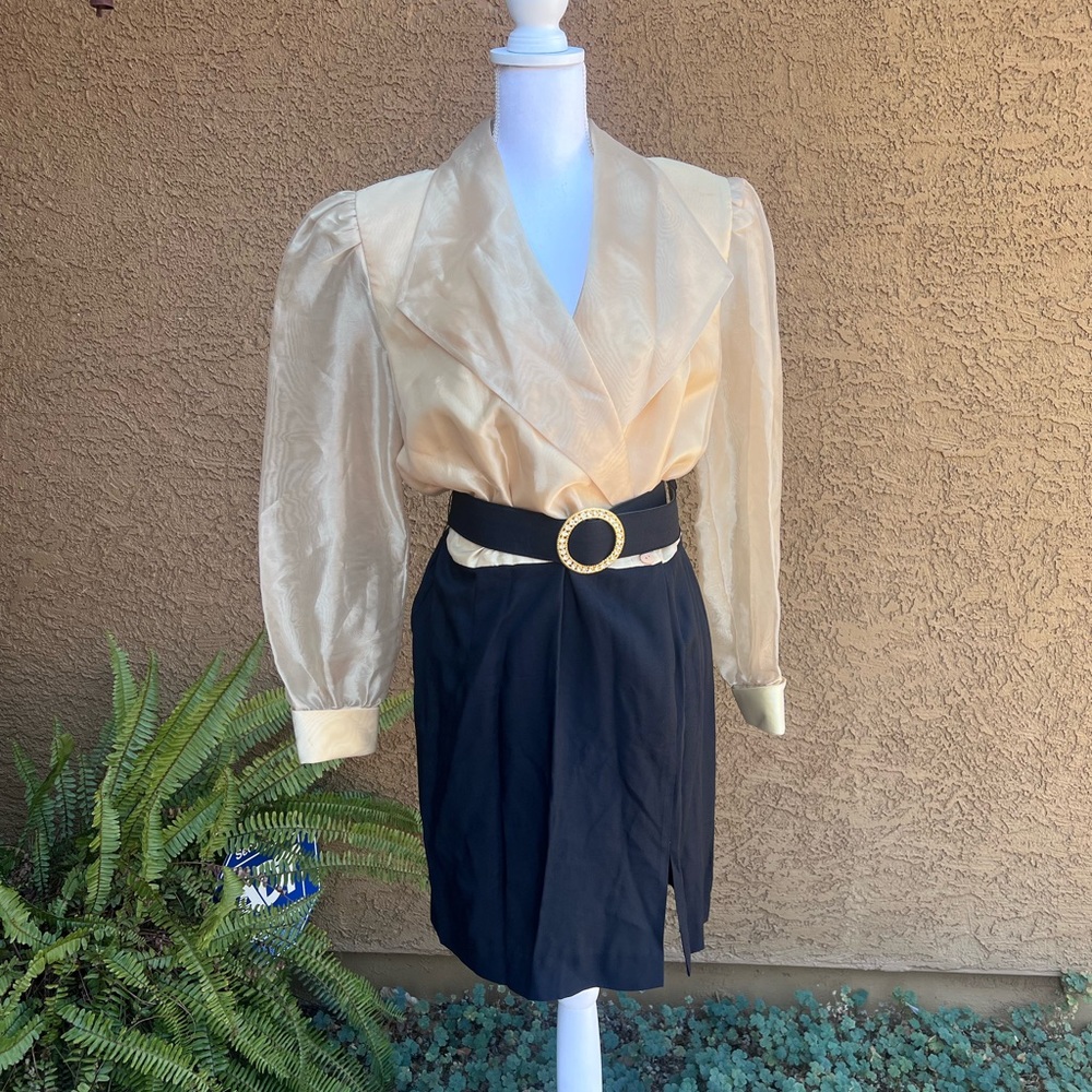 Elegant Gold and Black Midi Dress